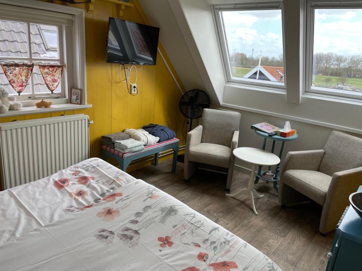 Bed And Breakfast De Pepersteeg Marken Exterior foto