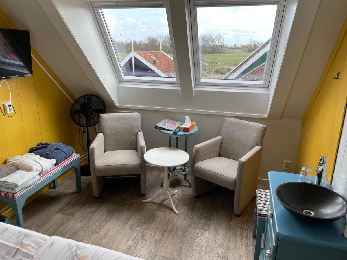 Bed And Breakfast De Pepersteeg Marken Exterior foto