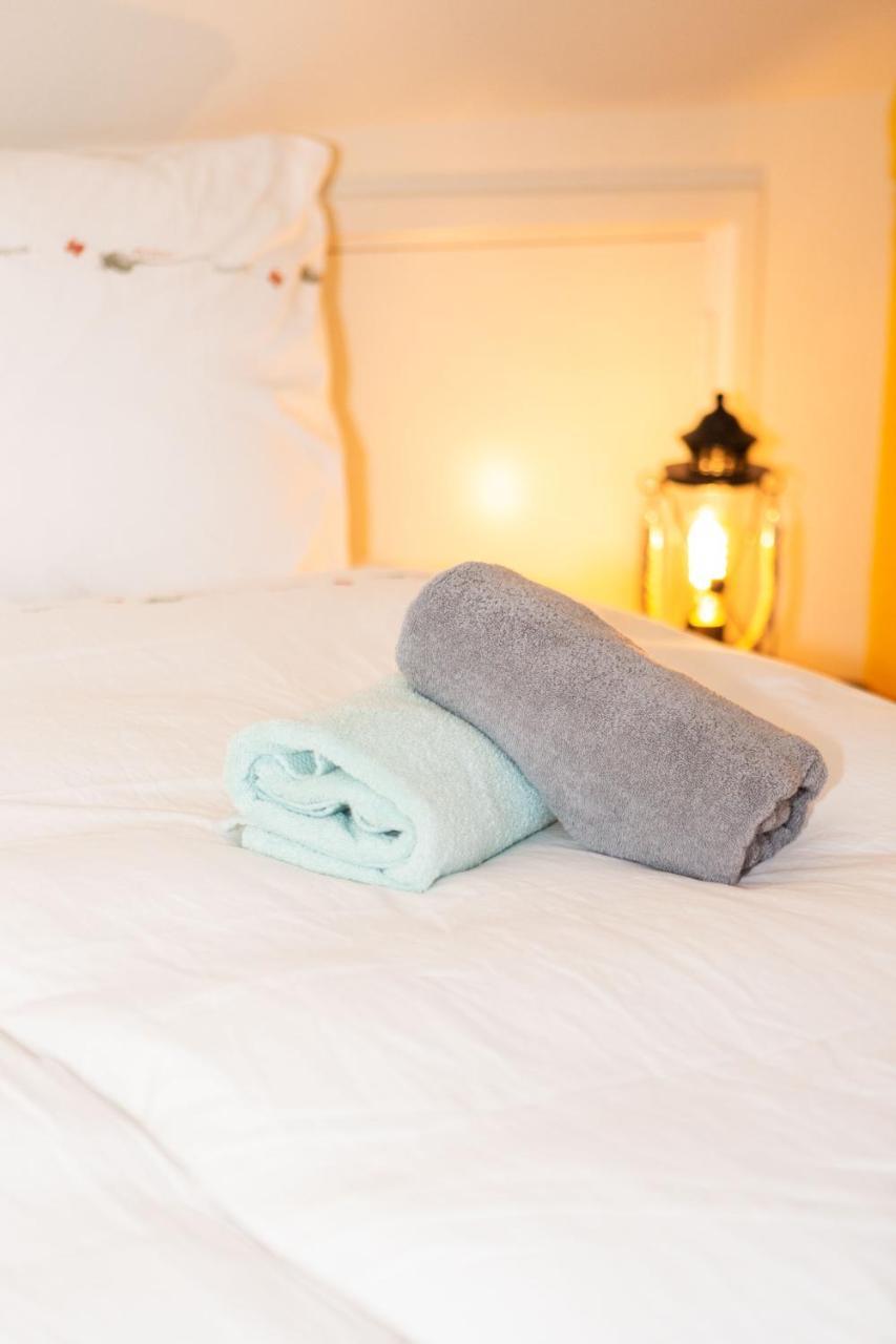 Bed And Breakfast De Pepersteeg Marken Exterior foto